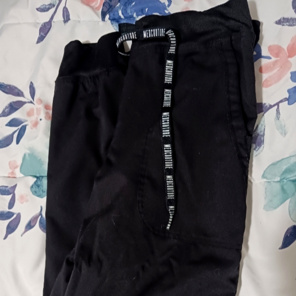 Scrub bottoms